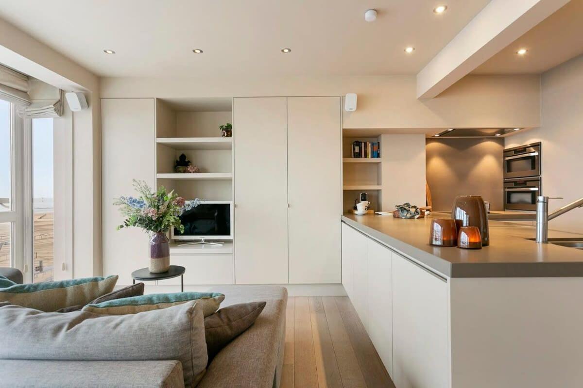 Huswell - Unique Apartment With Sea-View Near The Center Knokke-Heist Buitenkant foto